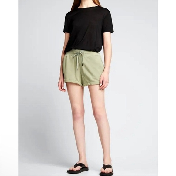 NWT Alice and Olivia Sage‎ Wide Cuff Drawstring Shorts Size XL